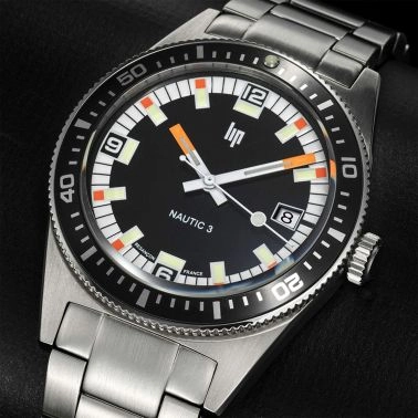 Lip Nautic 3 automatic black dial steel bracelet 39 mm