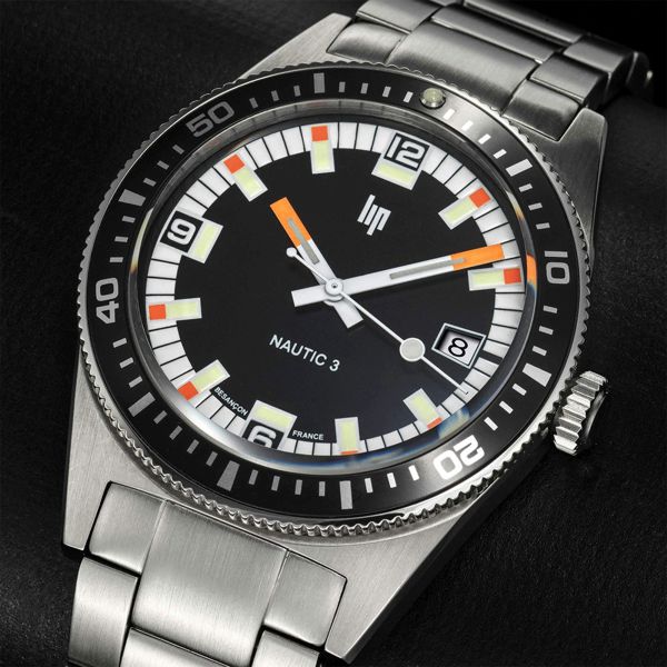 Lip Nautic 3 automatic black dial steel bracelet 39 mm
