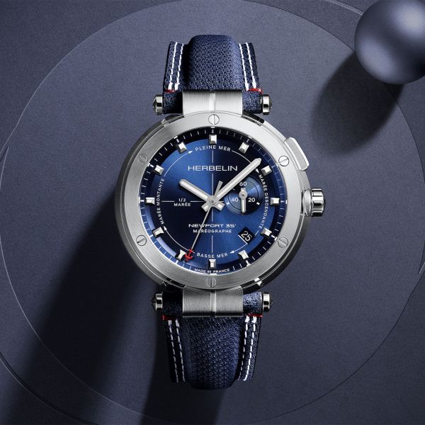 Montre Herbelin Newport Maréographe 35ème anniversaire quartz cadran bleu bracelet tissu 43 mm