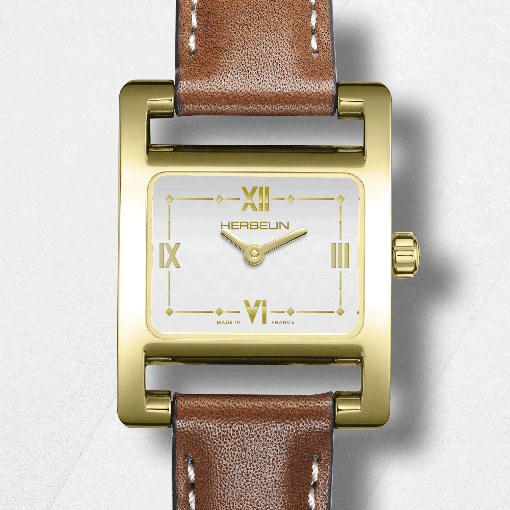 Montre Herbelin V Avenue PVD or jaune quartz cadran laqué blanc bracelet cuir 23,4 x 19 mm