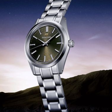 Montre Grand Seiko Heritage 44GS "Mount Iwate Autumn Dusk" Édition limitée Europe mécanique cadran vert bracelet acier 36,5 mm