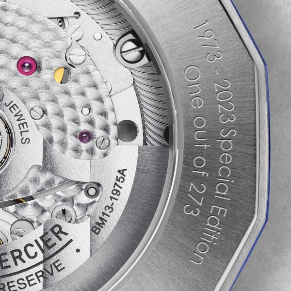 Montre Baume et Mercier Riviera Edition Limitée automatique cadran bleu bracelet acier 42 mm 10749