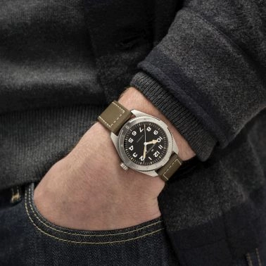 Hamilton Khaki Field Expedition automatic watch black dial green leather strap 41 mm