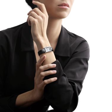 Longines Mini DolceVita quartz watch silver dial black leather strap 21,5 x 29 mm L5.200.4.75.2