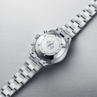 Montre Oris Divers Sixty-Five Chronographe automatique cadran noir bracelet acier 40 mm