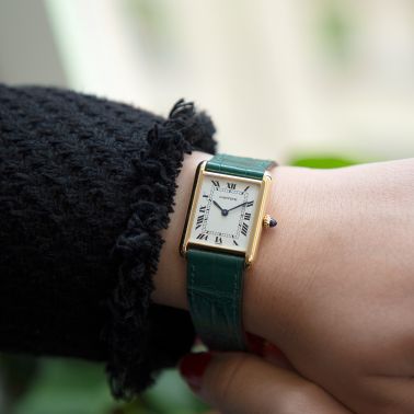 Cartier Tank LC "Paris" yellow gold mechanical 23 x 30 mm