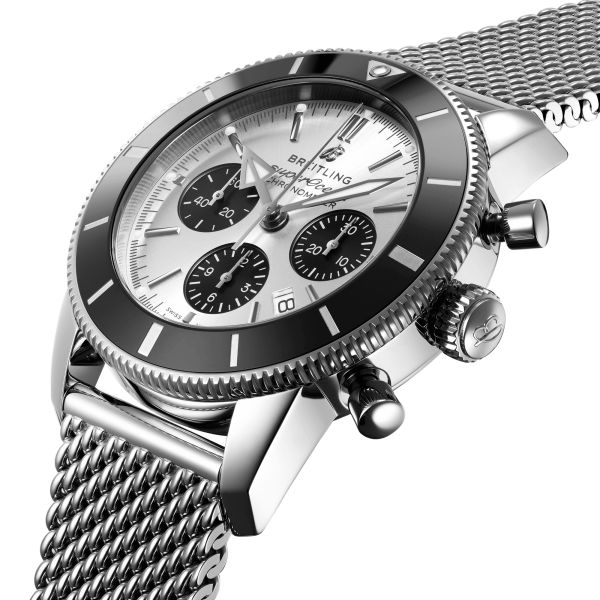 Montre Breitling Superocean Heritage II B01 chronograph automatique cadran argenté bracelet maille milanaise 44 mm AB0162121G1A1
