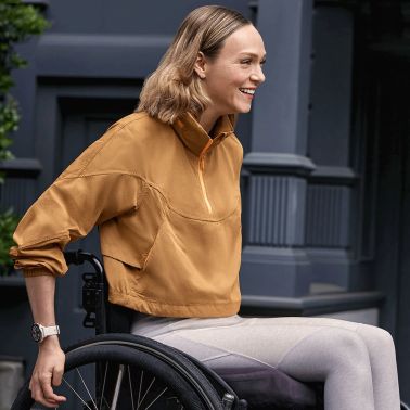 Garmin Venu 3S Soft Gold linen leather strap 41 mm