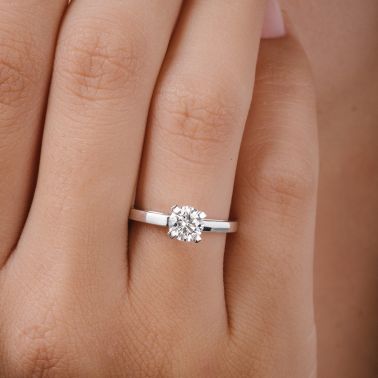 Lepage Mondaine engagement ring in white gold and diamond