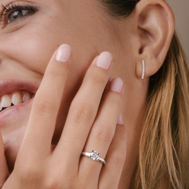 Lepage Mondaine engagement ring in white gold and diamond