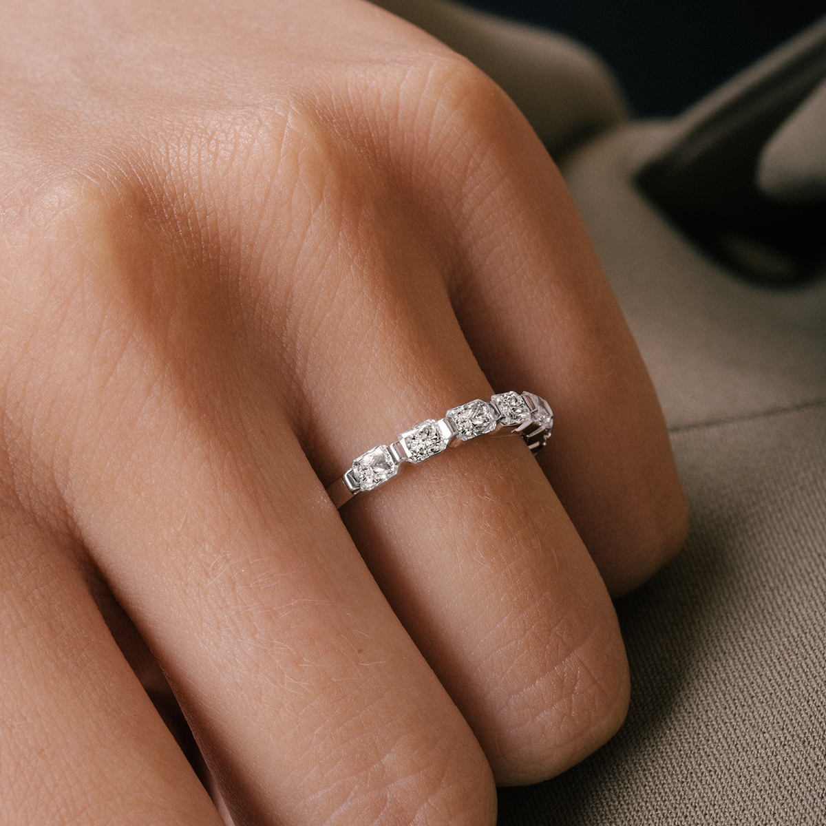 Alliance Lepage Fougueuse en or rose et diamants taille radiant
