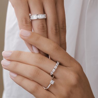 Alliance Lepage Fougueuse en or rose et diamants taille radiant