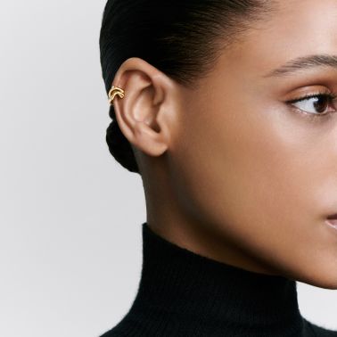 Dior Bois de Rose earring in yellow gold and diamonds