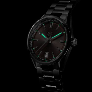 Montre TAG Heuer Carrera Date automatique diamants cadran rose bracelet acier 36 mm WBN231A.BA0001