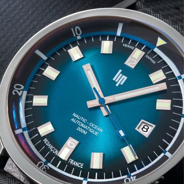 Montre Lip Grande Nautic-Océan automatique cadran bleu bracelet tropic 41 mm