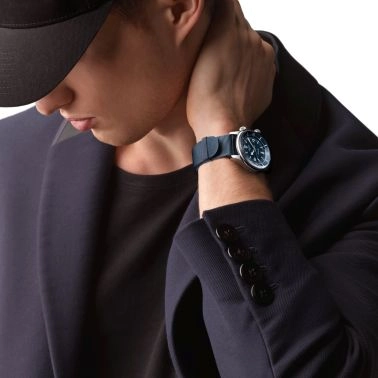 Montre Longines Legend Diver automatique cadran bleu bracelet NATO bleu 39 mm L3.764.4.90.2