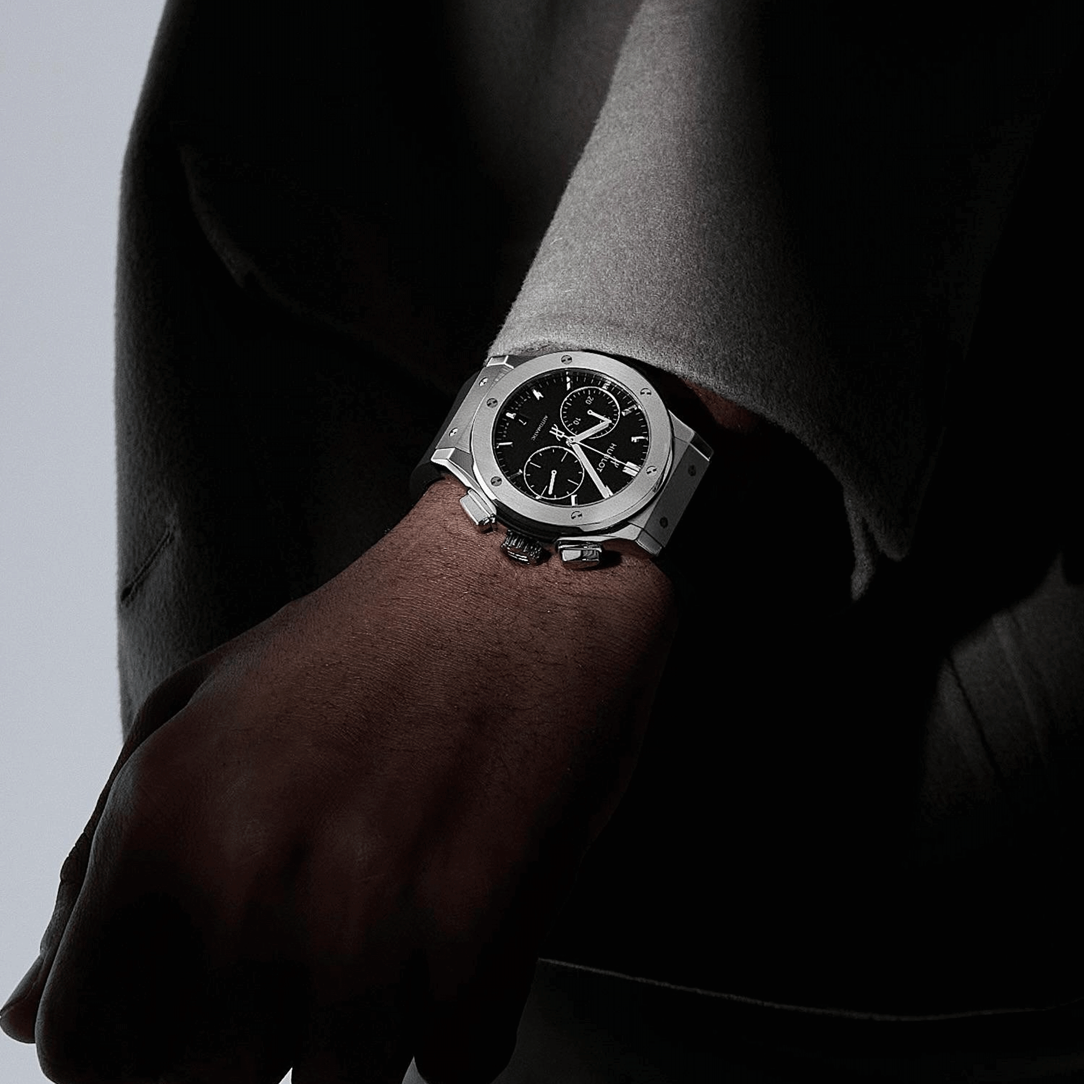 Hublot Classic Fusion Chronograph Titanium automatic watch black dial black rubber strap 45 mm