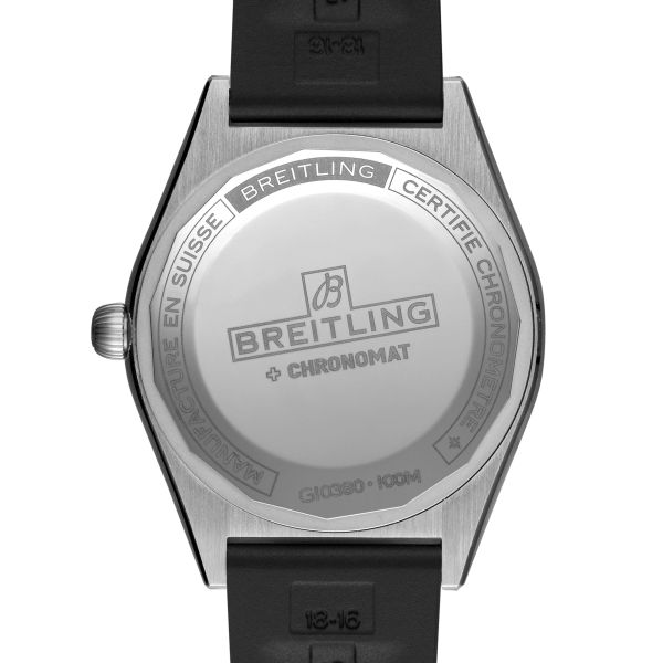 Montre Breitling Chronomat Automatic 36 Ice Blue lunette sertie cadran bleu bracelet caoutchouc noir 36 mm G10380591C1S1