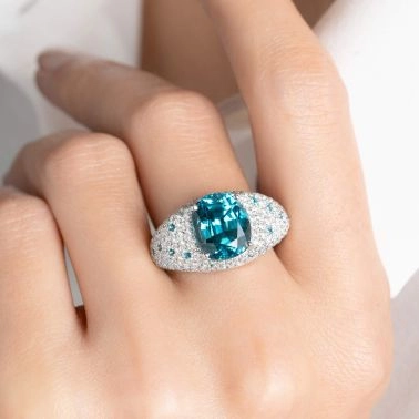 Bague Lepage Farah en or blanc, zircon, diamants et topazes