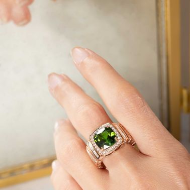 Lepage Joséphine ring in rose gold, green tourmaline and diamonds