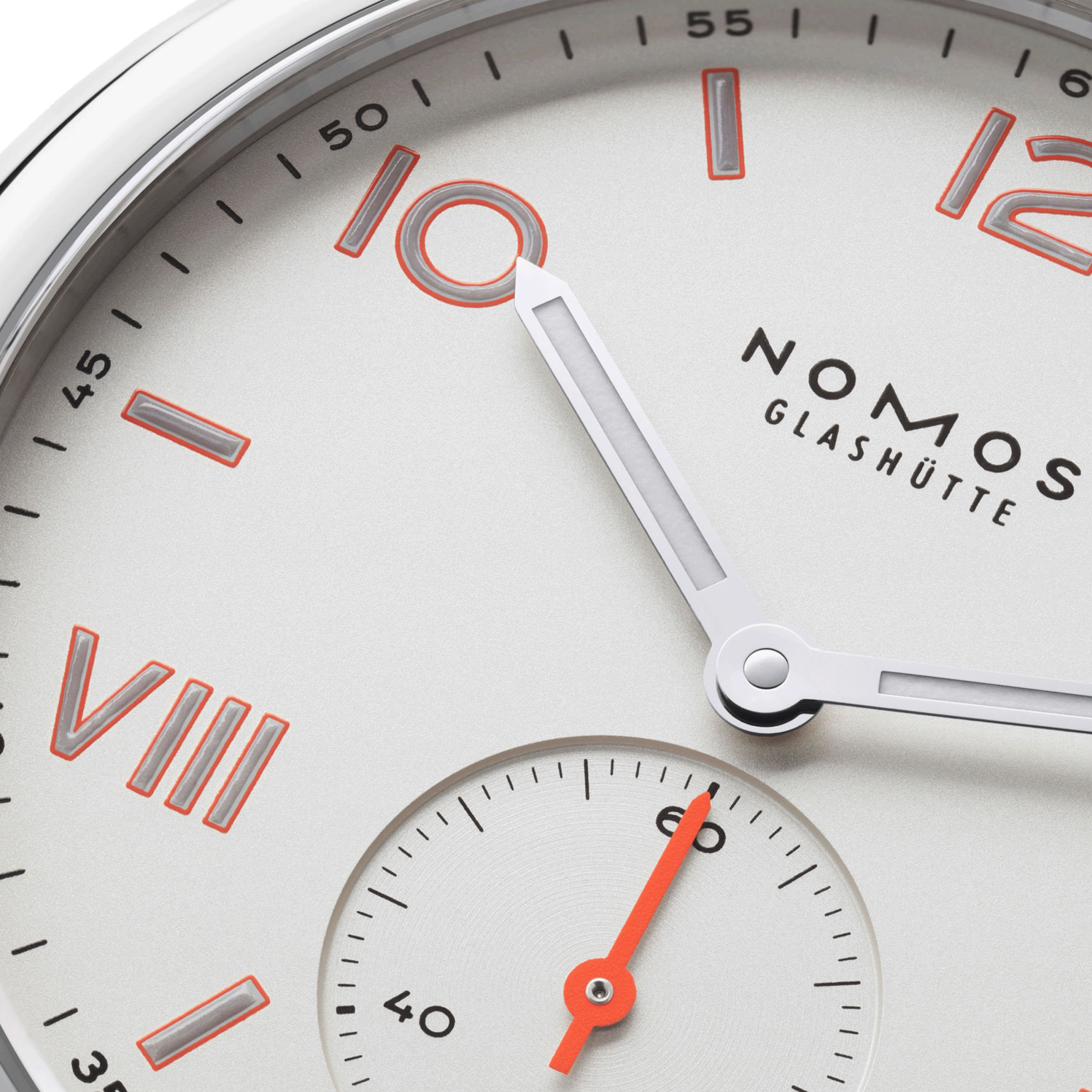 Montre NOMOS Club Campus mécanique bracelet cuir gris 36 mm 708