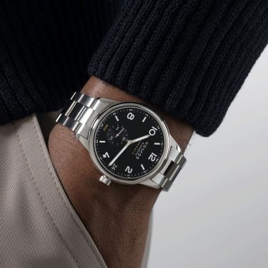 NOMOS Club Sport Neomatik 42 automatic watch date black dial 42 mm stainless steel bracelet