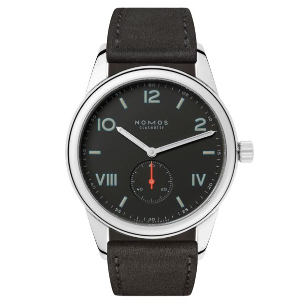 Montre NOMOS Club Campus 38 mécanique cadran noir bracelet cuir anthracite 38,5 mm 736