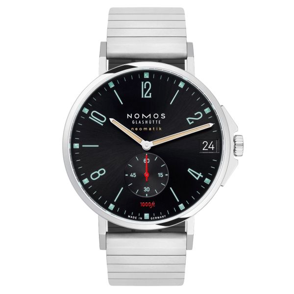 Montre NOMOS Tangente Sport Neomatik 42 date automatique cadran bleu noir bracelet acier 42 mm 581