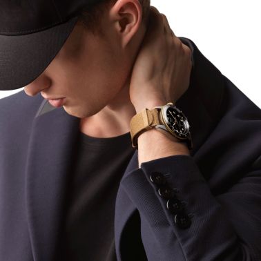 Montre Longines Spirit Zulu Time Steel&Gold automatique cadran noir bracelet NATO brun 42 mm L3.812.5.53.9