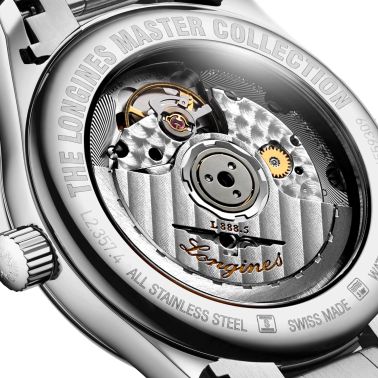 Montre Longines Master Collection automatique index diamants cadran beige bracelet acier 34 mm L2.357.4.07.6