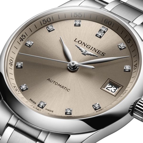 Montre Longines Master Collection automatique index diamants cadran beige bracelet acier 34 mm L2.357.4.07.6