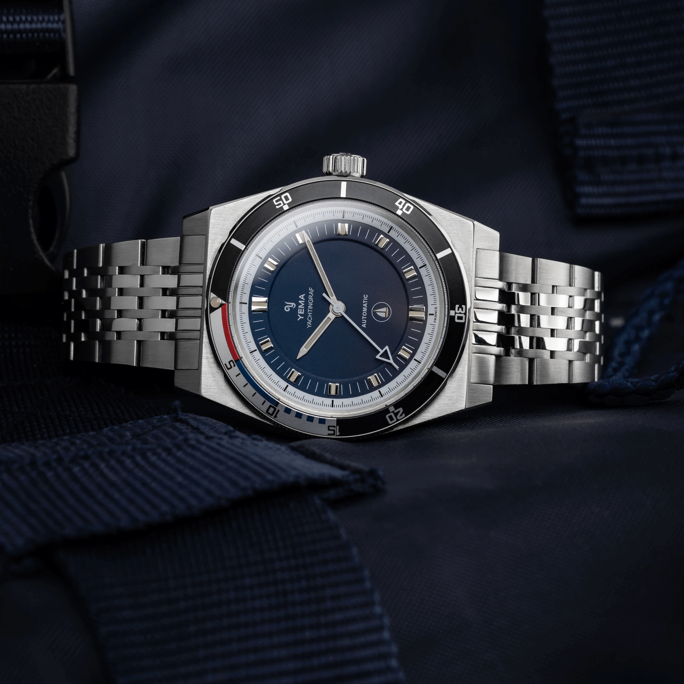 Yema Urban Yachtingraf automatic watch white bezel blue dial stainless steel bracelet 39 mm YYAC23-AMS