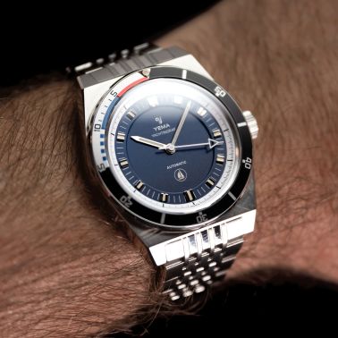 Yema Urban Yachtingraf automatic watch white bezel blue dial stainless steel bracelet 39 mm YYAC23-AMS