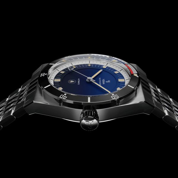 Yema Urban Yachtingraf automatic watch white bezel blue dial stainless steel bracelet 39 mm YYAC23-AMS