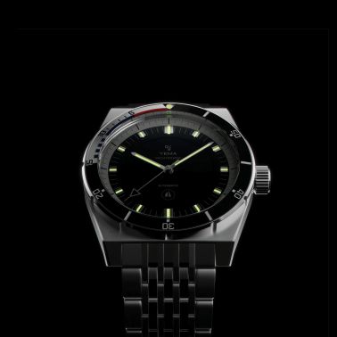 Montre Yema Urban Yachtingraf automatique réhaut blanc cadran bleu bracelet acier 39 mm YYAC23-AMS