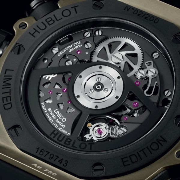 Montre Hublot Big Bang Unico Full Magic Gold automatique cadran squelette bracelet caoutchouc noir 44 mm 421.MX.1130.RX