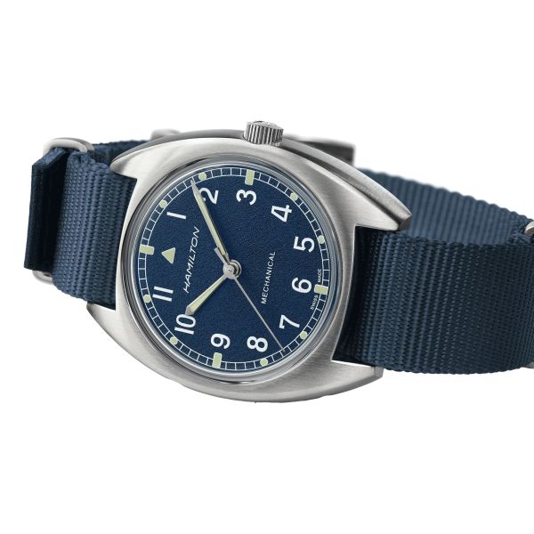 Montre Hamilton Khaki Pilot Pioneer mécanique cadran bleu bracelet textile bleu 36 mm H76419941