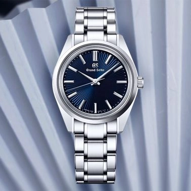 Montre Grand Seiko Heritage 44GS mécanique cadran bleu bracelet acier 36,5 mm