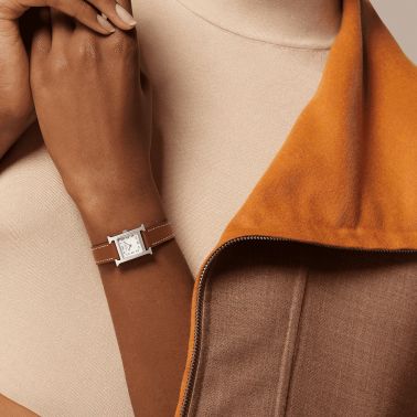 Montre HERMÈS Heure H Mini Modèle quartz cadran blanc bracelet cuir marron gold 21 mm W037875WW00