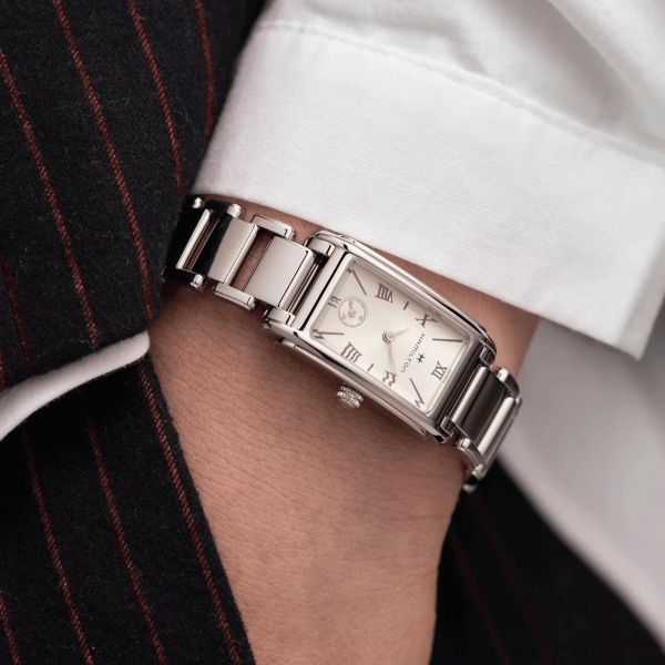 Montre Hamilton American Classic Ardmore cadran argenté bracelet acier Small H11221114