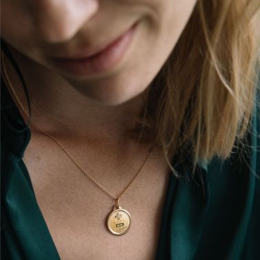 Médaille Augis Amour L'Essentielle verte en or jaune 