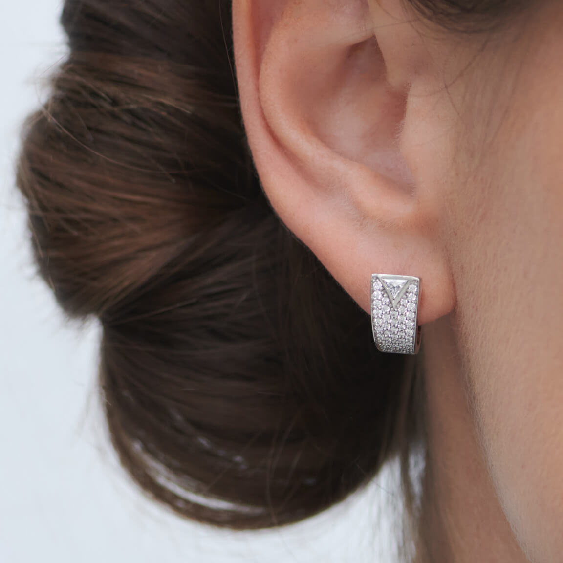 Boucles d'oreilles Lepage La Flamboyante en or blanc et diamants