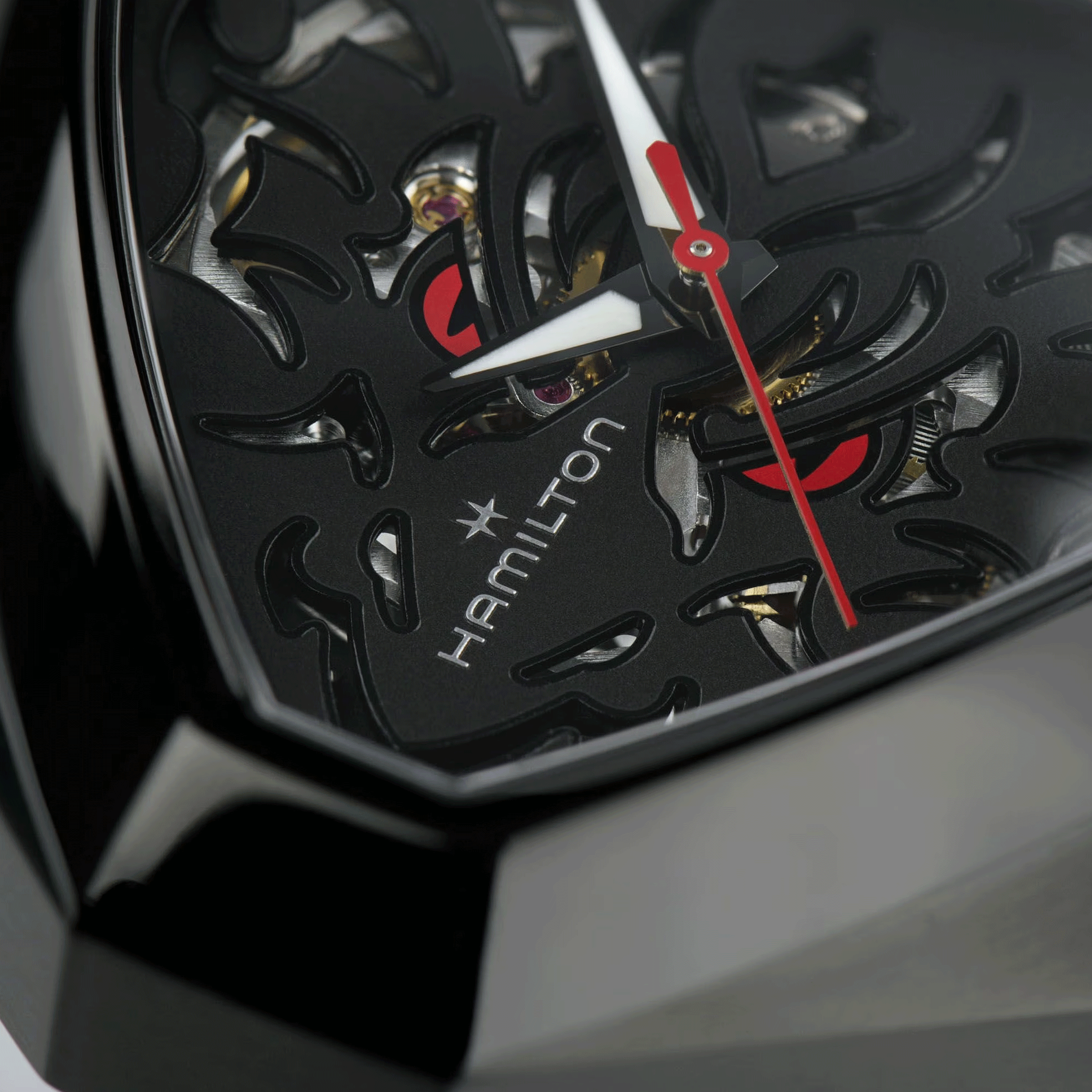 Hamilton Ventura Elvis80 Skeleton PVD Black automatic watch black dial black rubber strap 42,50 x 44,60 mm H24535332
