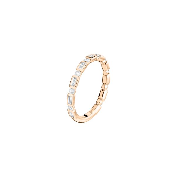 Lepage Inspirante wedding band in rose gold and diamonds