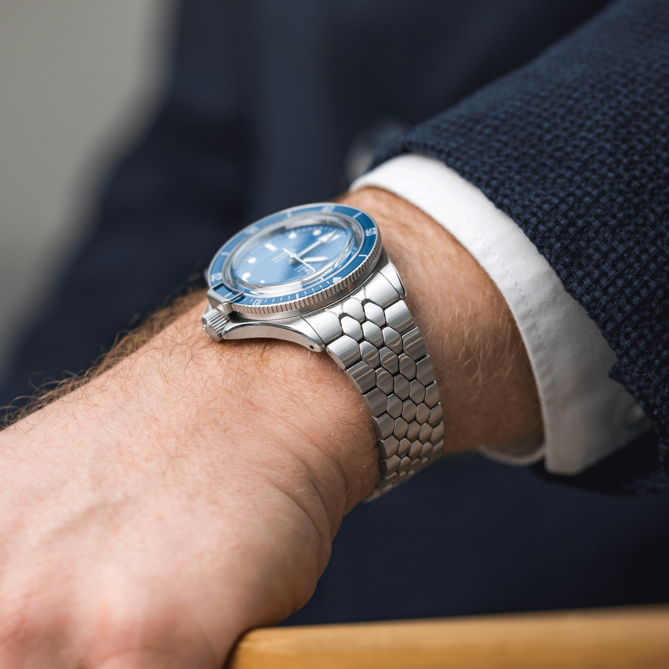 Montre Yema Superman Slim CMM.20 automatique cadran bleu bracelet acier 39 mm 11.24.55.SN.M3