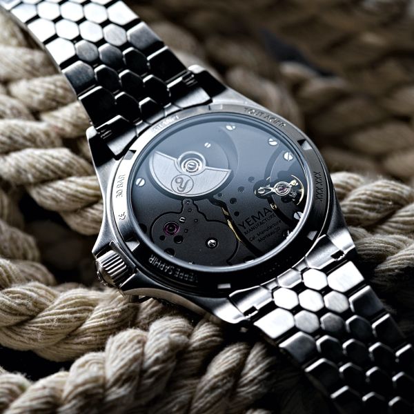 Montre Yema Superman Slim CMM.20 automatique cadran bleu bracelet acier 39 mm 11.24.55.SN.M3