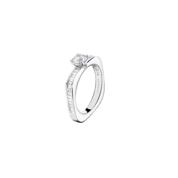 Lepage Intrépide engagement ring in white gold and diamonds