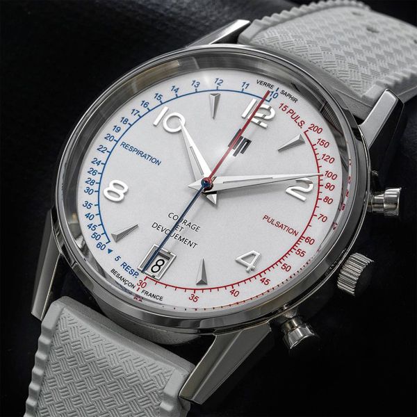 Montre Lip Courage quartz cadran blanc bracelet caoutchouc et NATO 35 mm