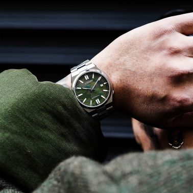 Montre Citizen Tsuyosa automatique cadran "camouflage" bracelet acier 40 mm
