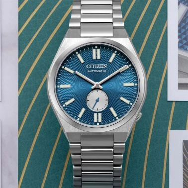 Montre Citizen Tsuyosa Petite Seconde automatique cadran bleu bracelet acier 40 mm